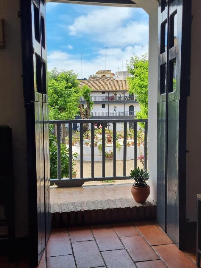 Apartamento Con Patio Sevillano Εξωτερικό φωτογραφία