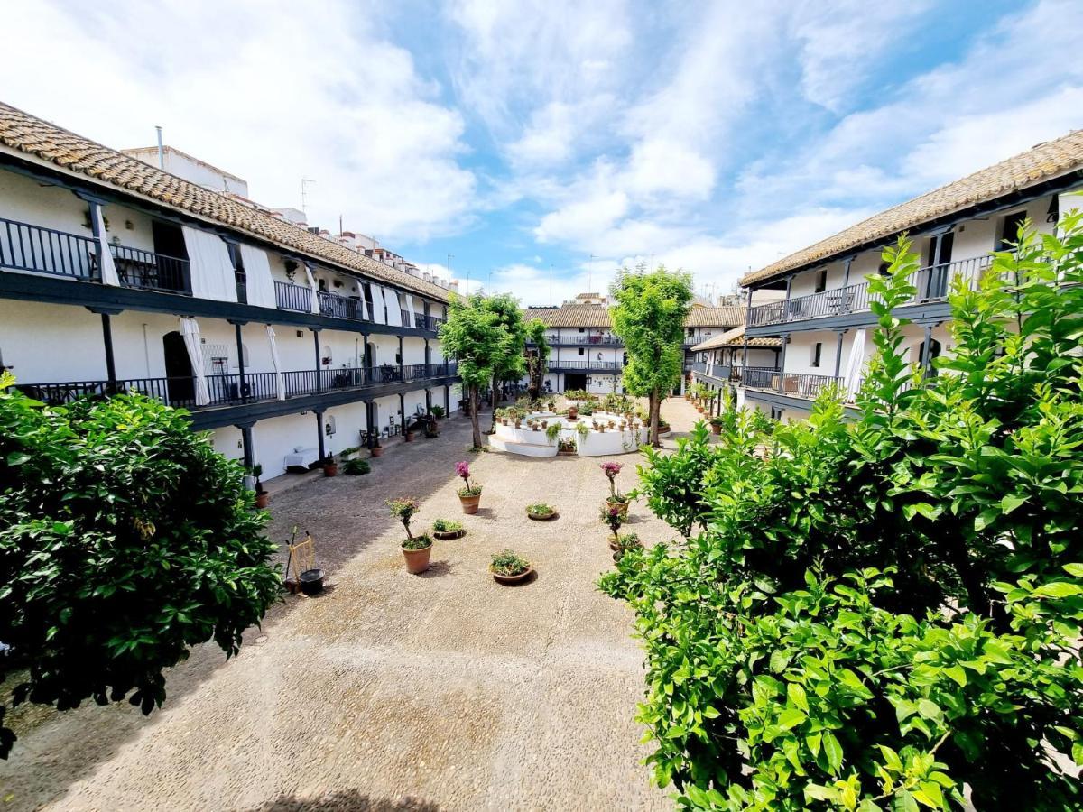 Apartamento Con Patio Sevillano Εξωτερικό φωτογραφία